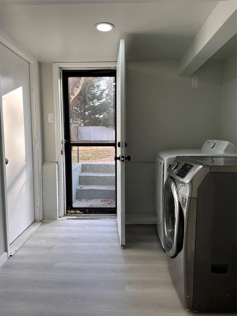 20 Irving Place Islip Terrace NY 11752