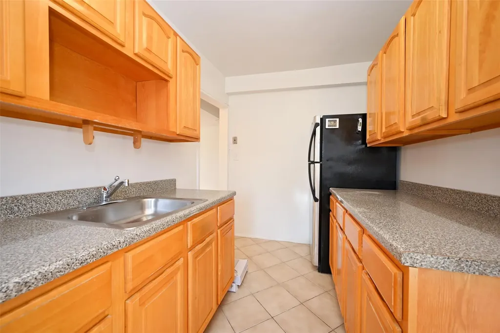 6535 Broadway Bronx NY 10471