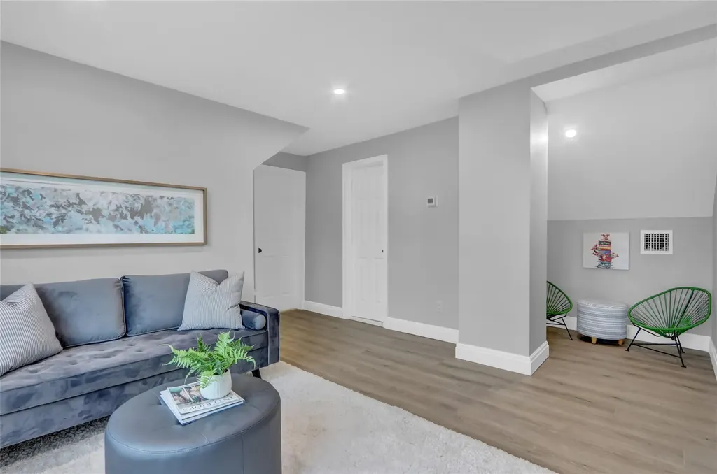 129 E Fulton Avenue Roosevelt NY 11575