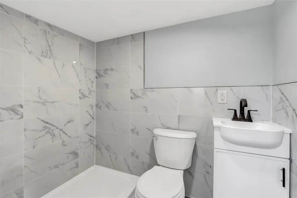 129 E Fulton Avenue Roosevelt NY 11575