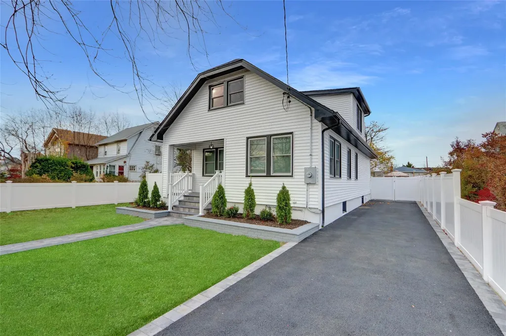 129 E Fulton Avenue Roosevelt NY 11575