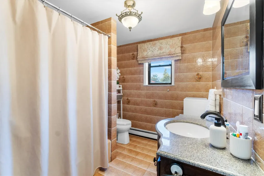 4 Leonard Avenue Newburgh NY 12550