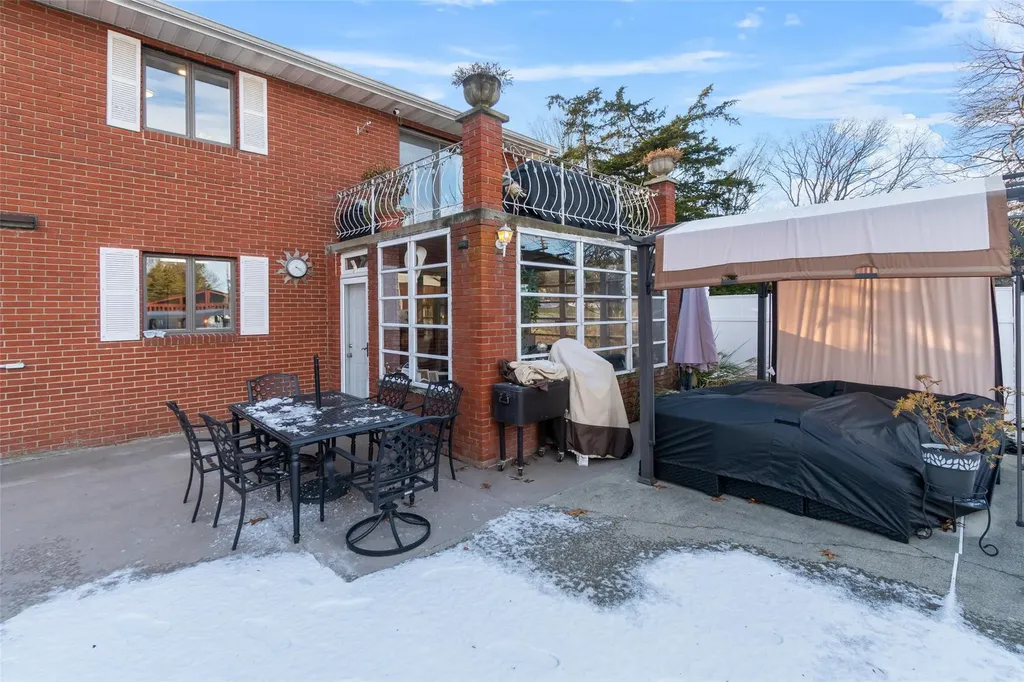 4 Leonard Avenue Newburgh NY 12550