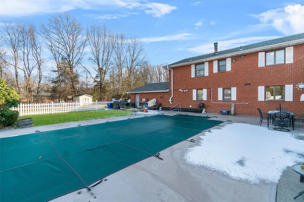 4 Leonard Avenue Newburgh NY 12550