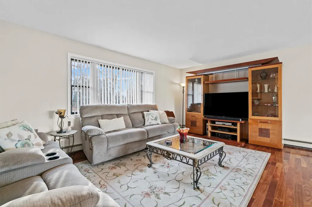4 Leonard Avenue Newburgh NY 12550