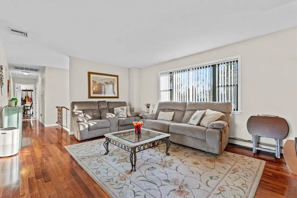 4 Leonard Avenue Newburgh NY 12550