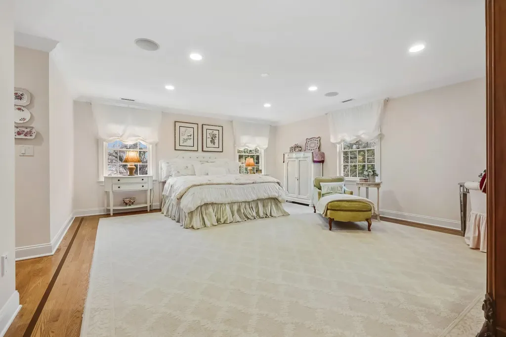 43 Pasadena Road Bronxville NY 10708