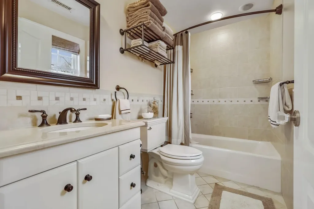 43 Pasadena Road Bronxville NY 10708