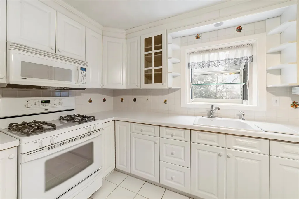 5 Nostrand Place Yonkers NY 10701