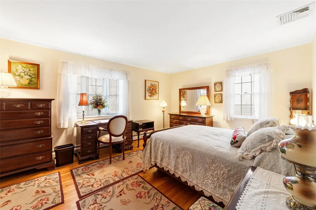 5 Nostrand Place Yonkers NY 10701
