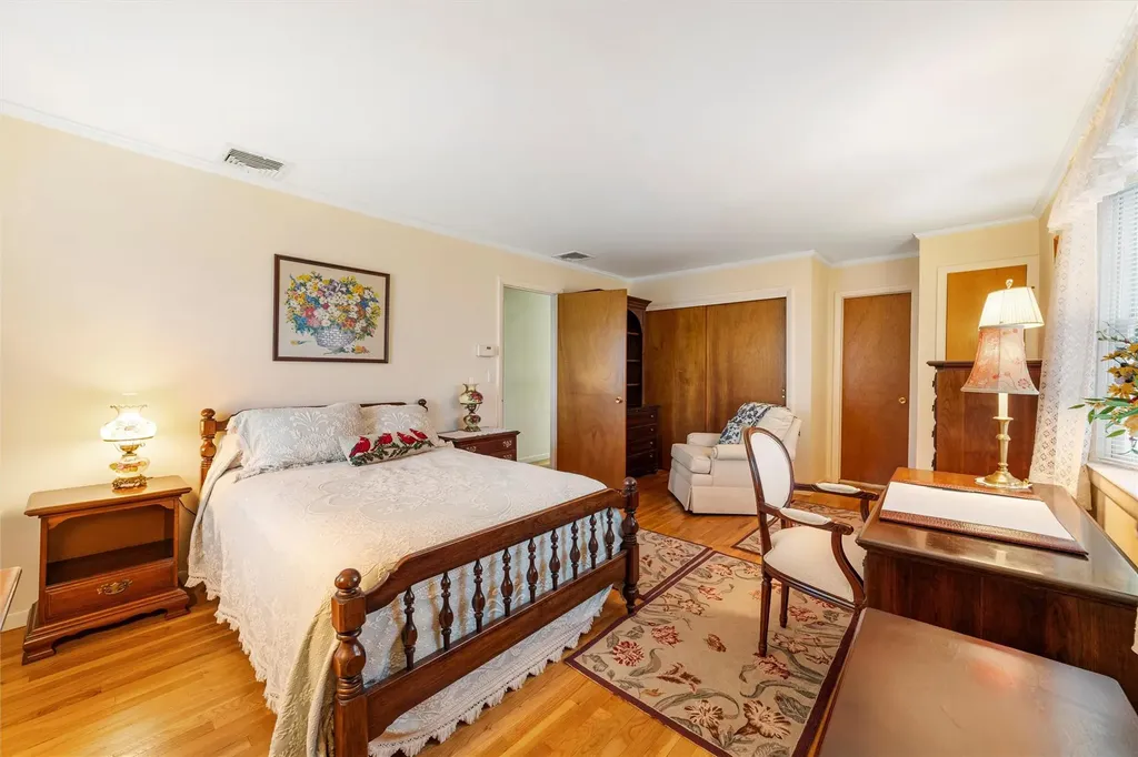 5 Nostrand Place Yonkers NY 10701