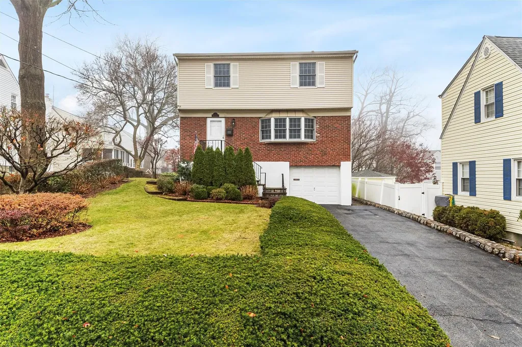 5 Nostrand Place Yonkers NY 10701