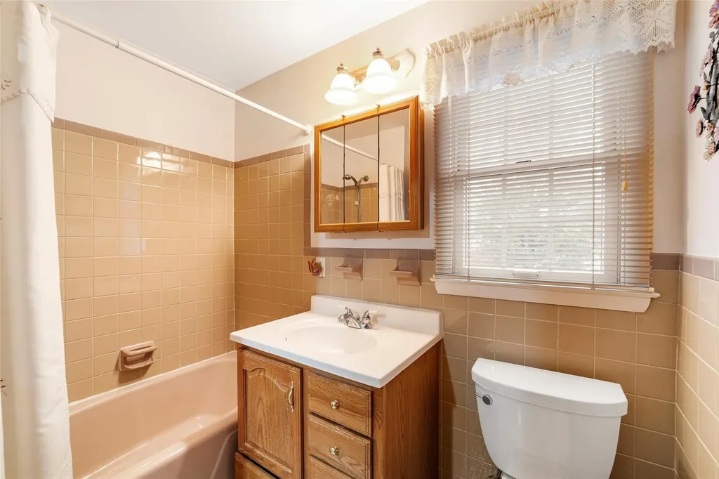 5 Nostrand Place Yonkers NY 10701