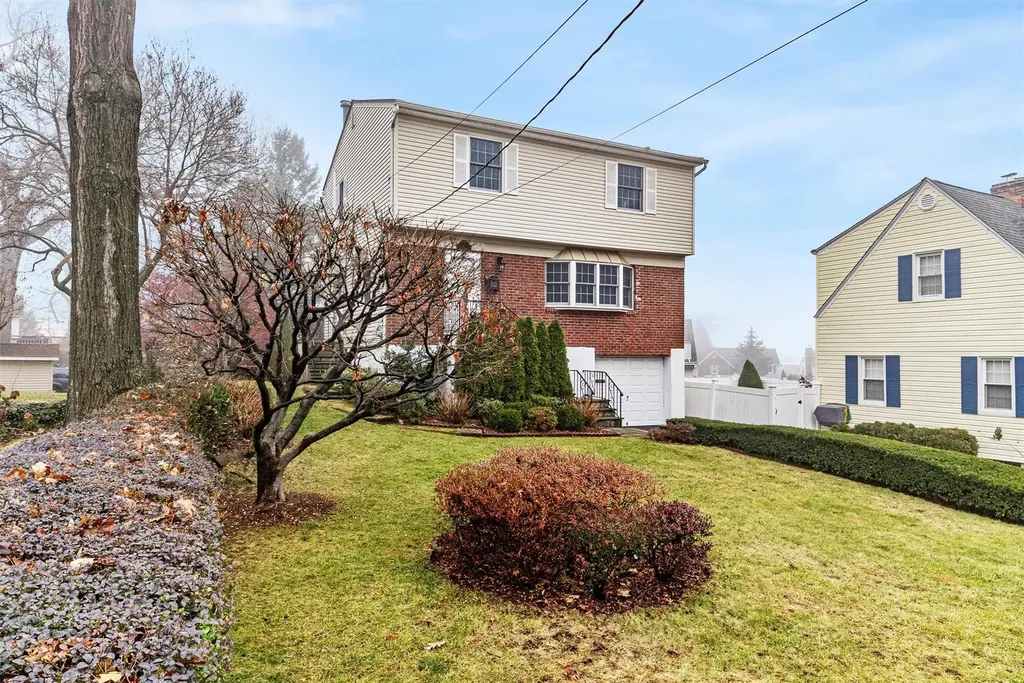5 Nostrand Place Yonkers NY 10701