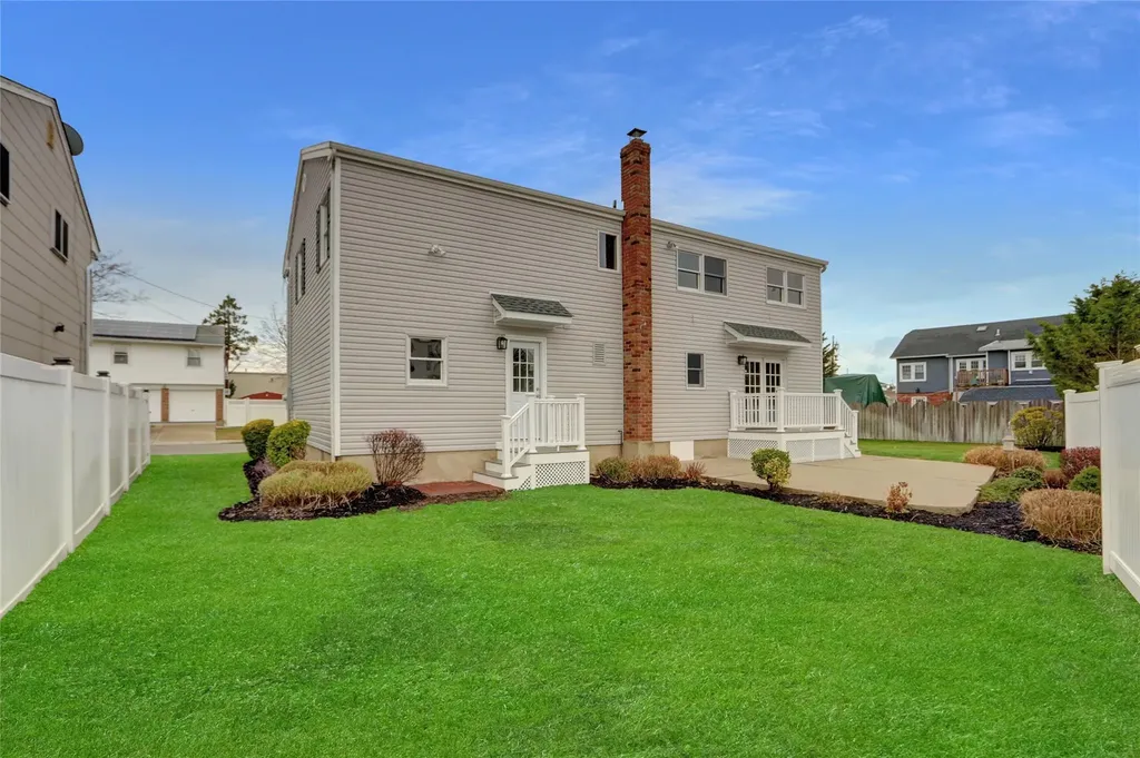 3067 Morrow Road Oceanside NY 11572