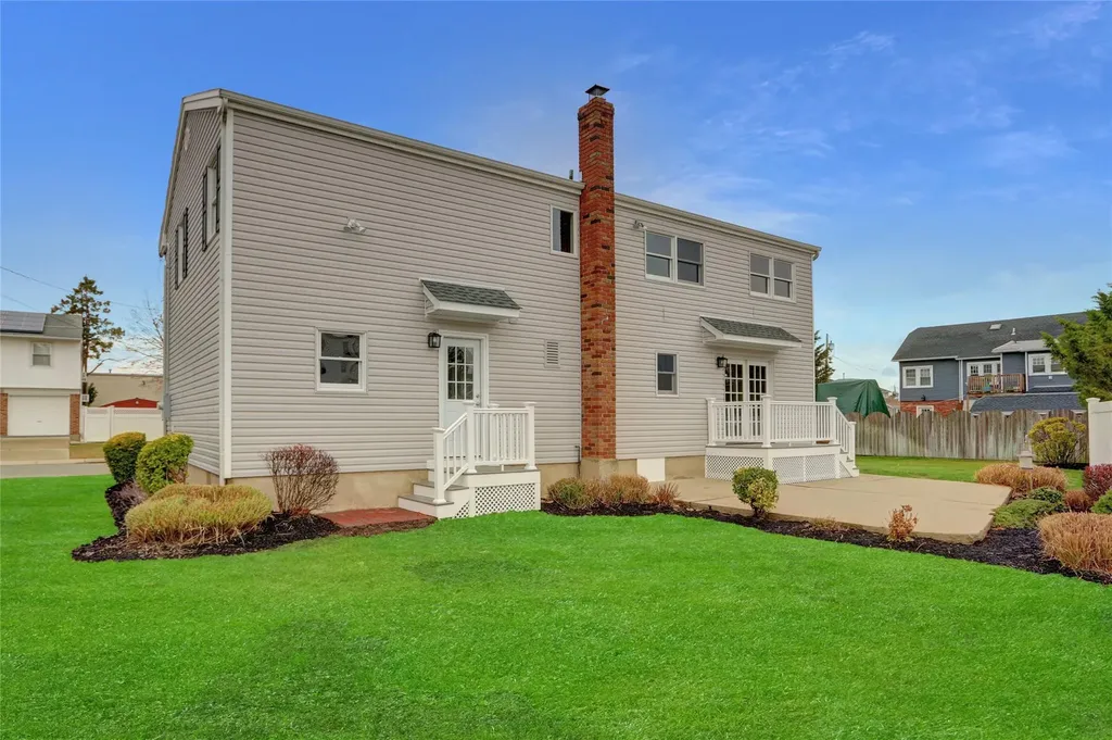 3067 Morrow Road Oceanside NY 11572