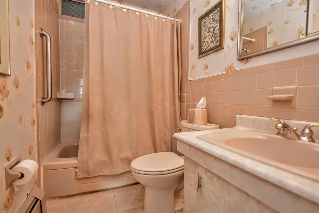 9 Danville Road Spring Valley NY 10977