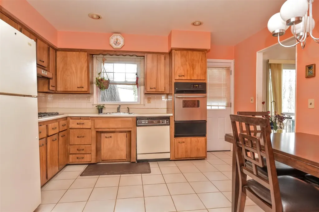 9 Danville Road Spring Valley NY 10977