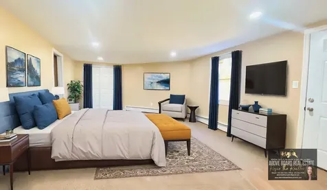 5 Westcliff Lane Lake Grove NY 11755