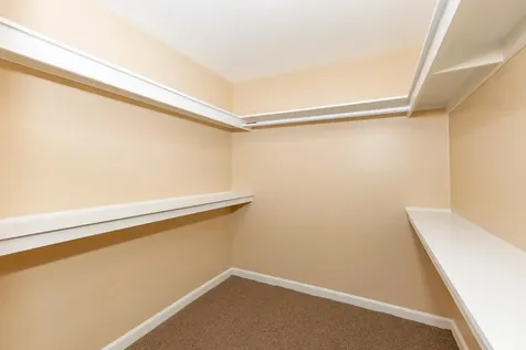 5 Westcliff Lane Lake Grove NY 11755