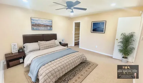 5 Westcliff Lane Lake Grove NY 11755