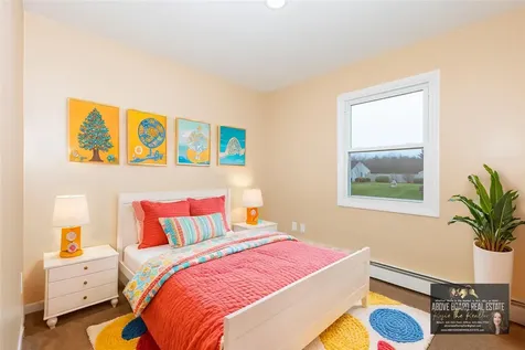 5 Westcliff Lane Lake Grove NY 11755