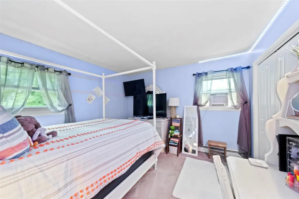 92 Pickerel Road Monroe NY 10950