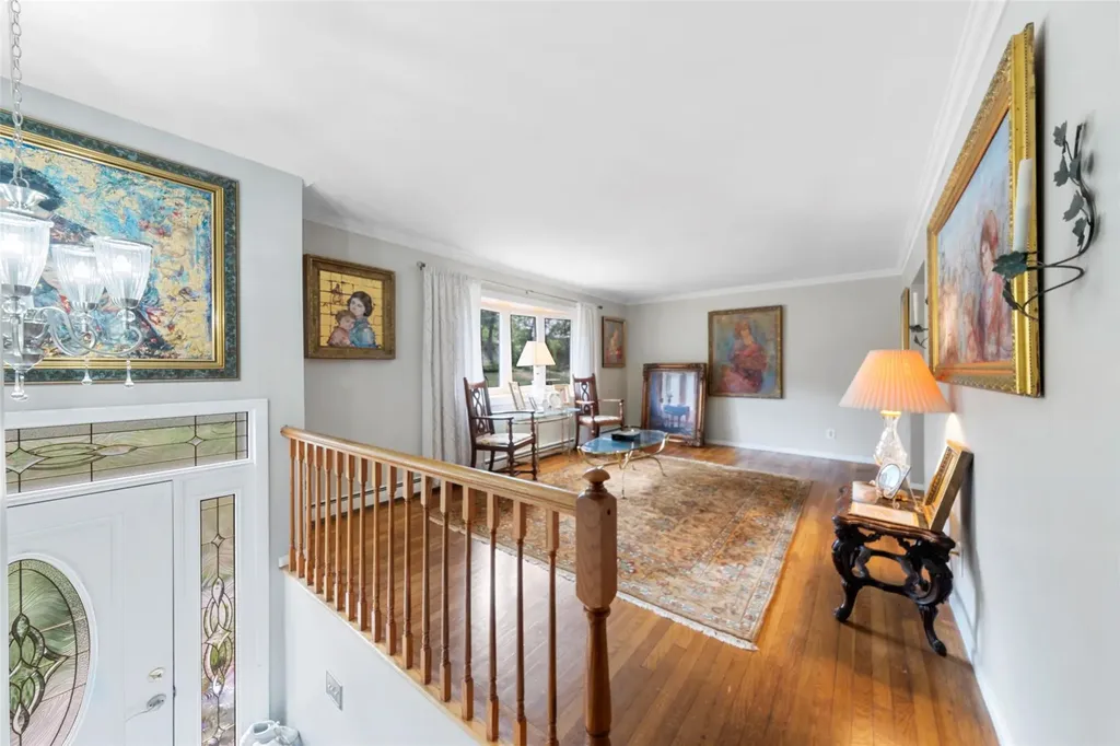 92 Pickerel Road Monroe NY 10950