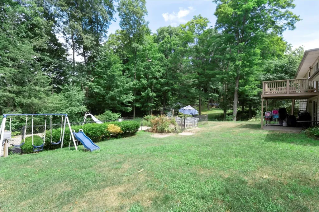 92 Pickerel Road Monroe NY 10950