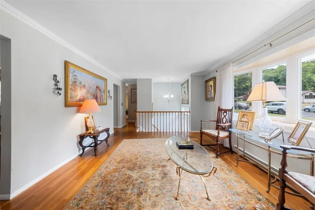 92 Pickerel Road Monroe NY 10950