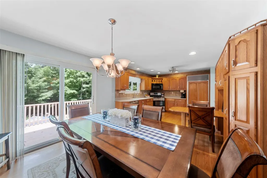 92 Pickerel Road Monroe NY 10950
