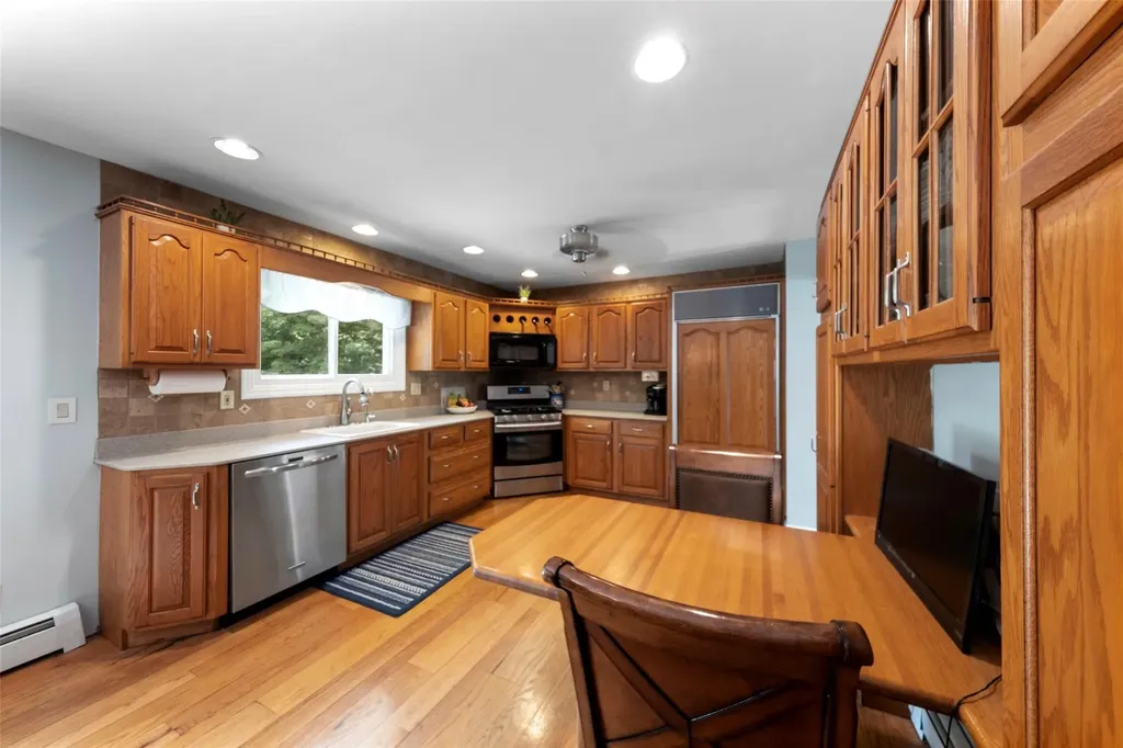 92 Pickerel Road Monroe NY 10950