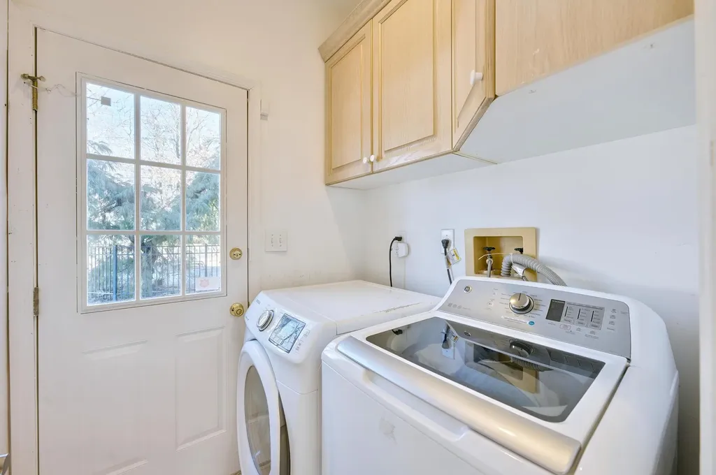 6 Whispering Woods Drive Smithtown NY 11787