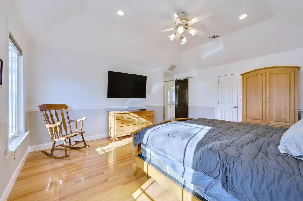 6 Whispering Woods Drive Smithtown NY 11787