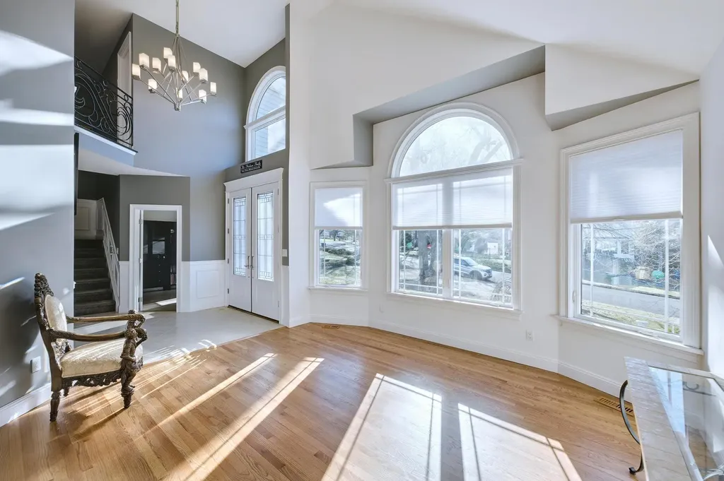 6 Whispering Woods Drive Smithtown NY 11787