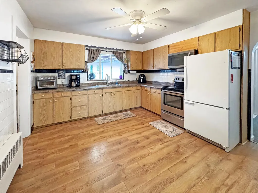 782 Freedom Plains Road Poughkeepsie NY 12603