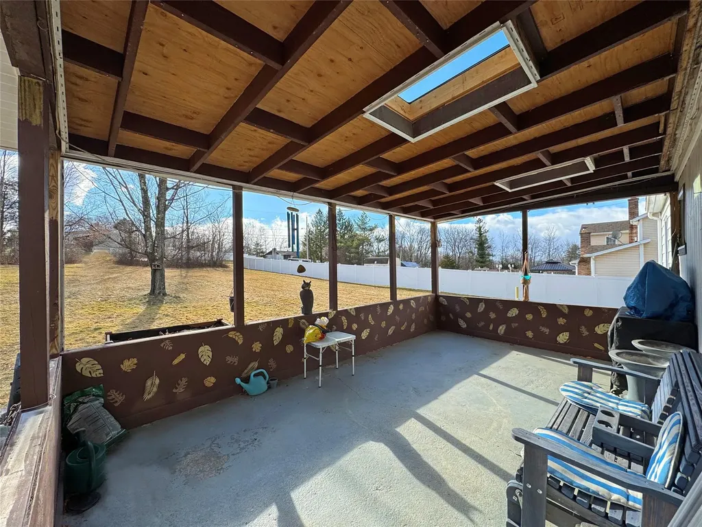 782 Freedom Plains Road Poughkeepsie NY 12603