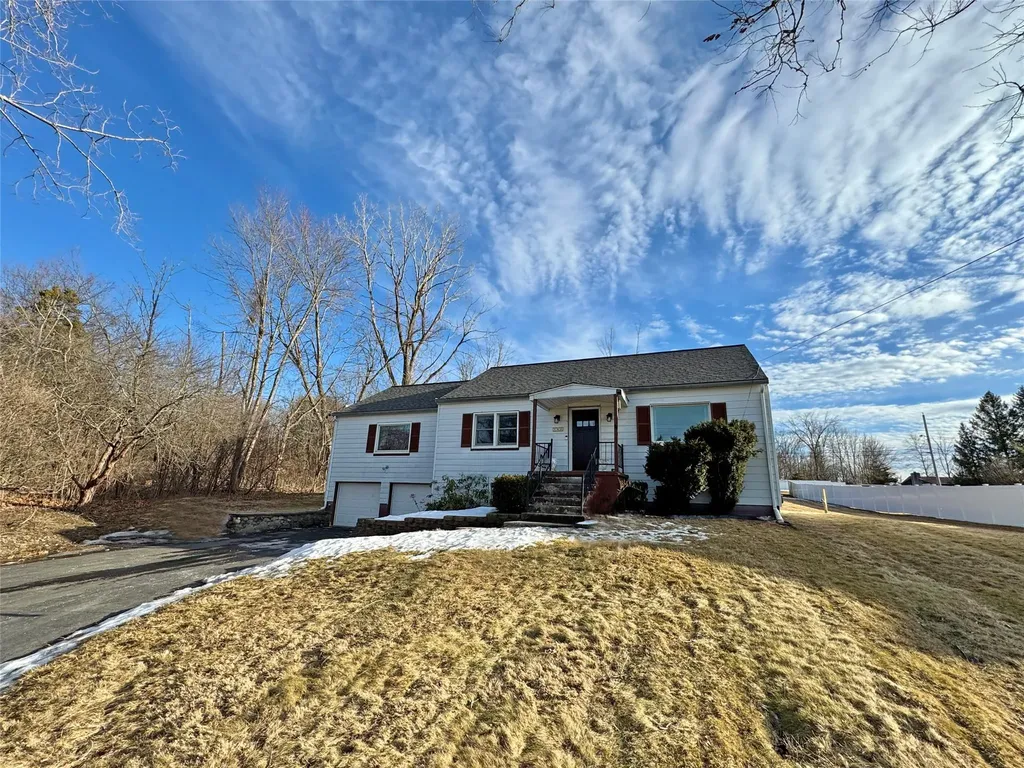 782 Freedom Plains Road Poughkeepsie NY 12603