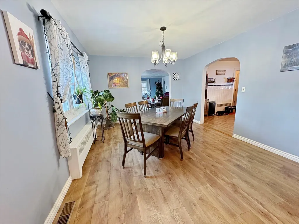 782 Freedom Plains Road Poughkeepsie NY 12603