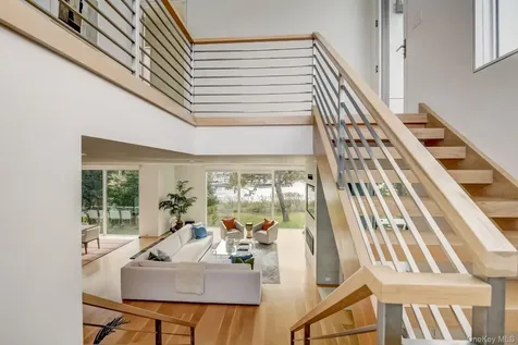 28 Kendalls Lane Southampton NY 11968