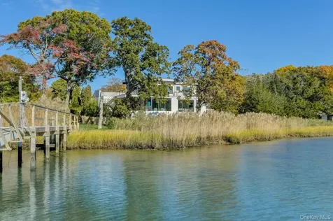 28 Kendalls Lane Southampton NY 11968