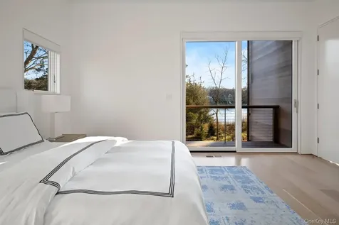 28 Kendalls Lane Southampton NY 11968