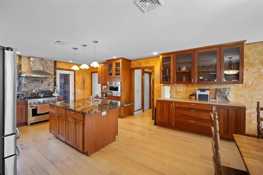 191 Highland Avenue Marlboro NY 12542