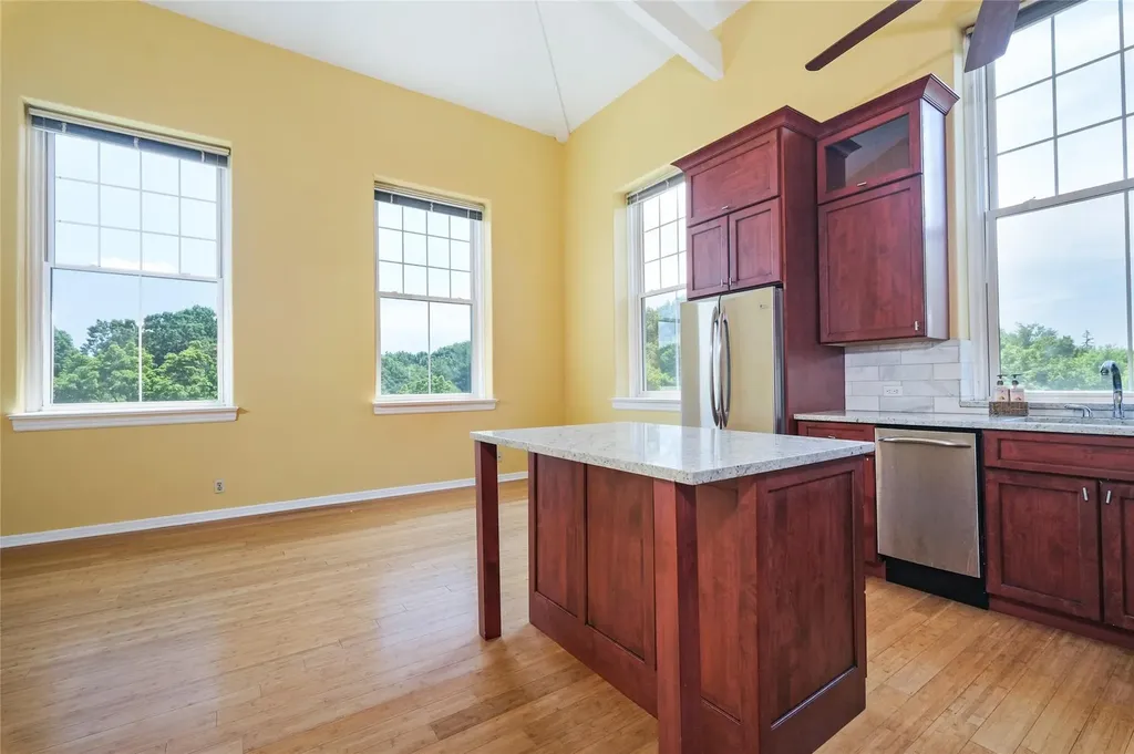 6111 Villa At The Woods Peekskill NY 10566