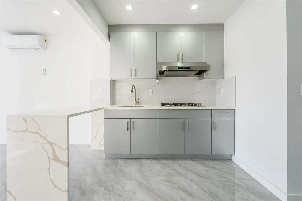 941 57th Street Brooklyn NY 11219