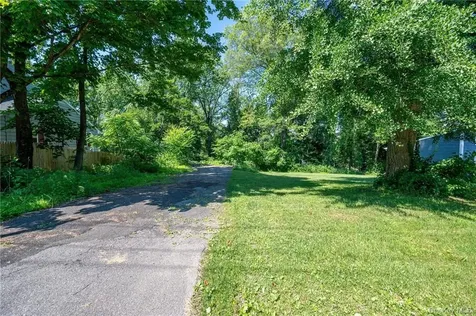 116 Montgomery Street Rhinebeck NY 12572