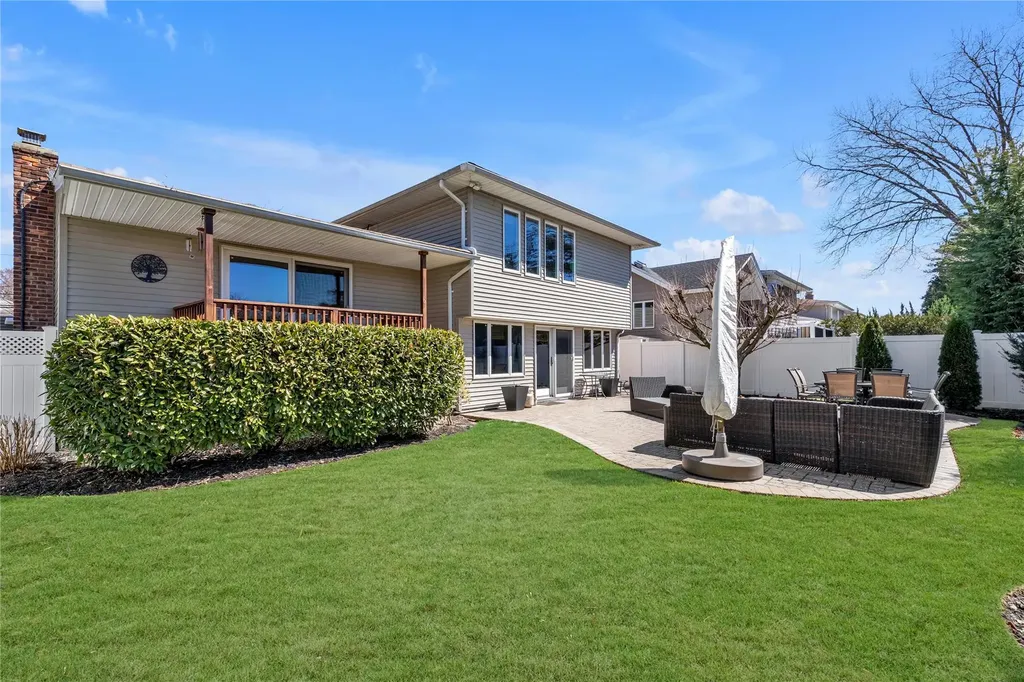 2884 Joyce Lane Merrick NY 11566