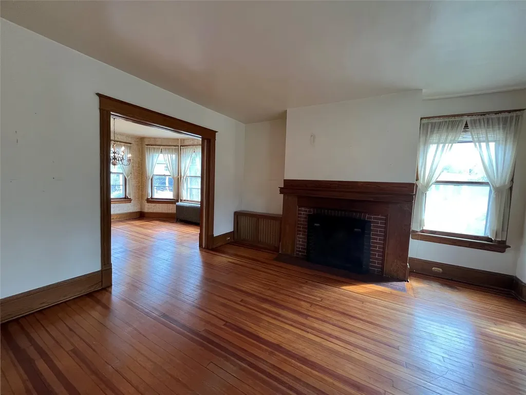 10 Whitehouse Avenue Poughkeepsie NY 12601