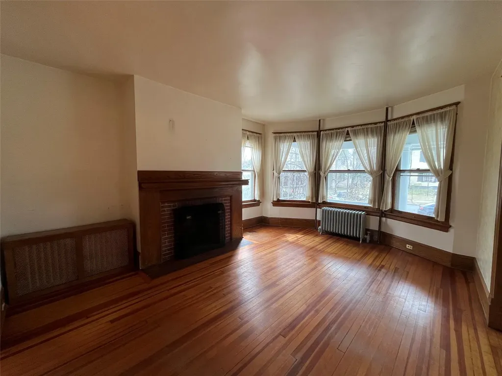 10 Whitehouse Avenue Poughkeepsie NY 12601