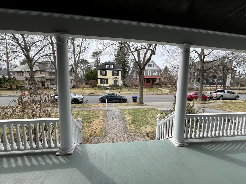 10 Whitehouse Avenue Poughkeepsie NY 12601